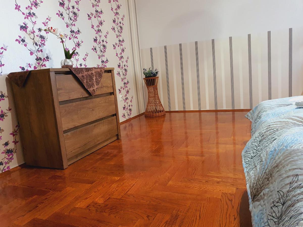 Adel Apartman Miskolc Extérieur photo
